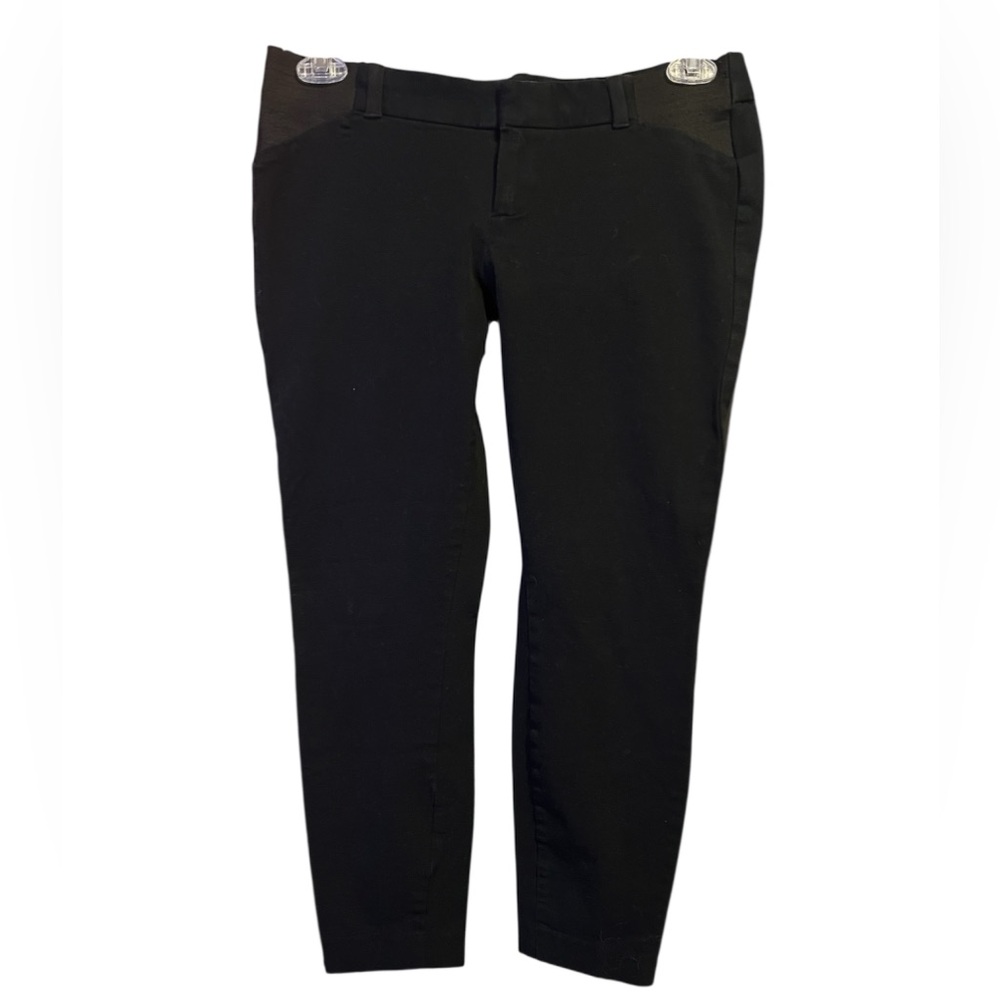 GAP Maternity pants